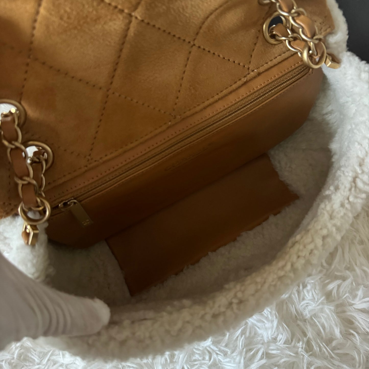 Chanel 2018 Coco Neige Teddy Brown