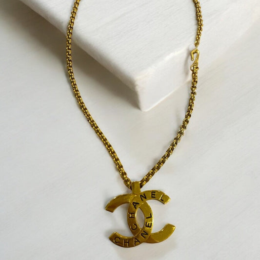 Chanel 1998 CC Logo Interlocking Rolo Chain Necklace