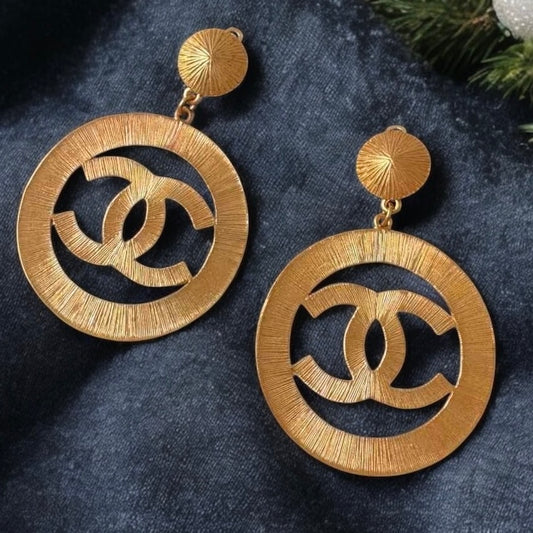 Chanel Vintage Collection 29 Sunburst Jumbo Clip On Earrings