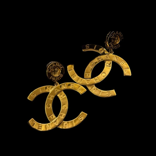 Chanel 2020 Paris Button Clip On Earrings