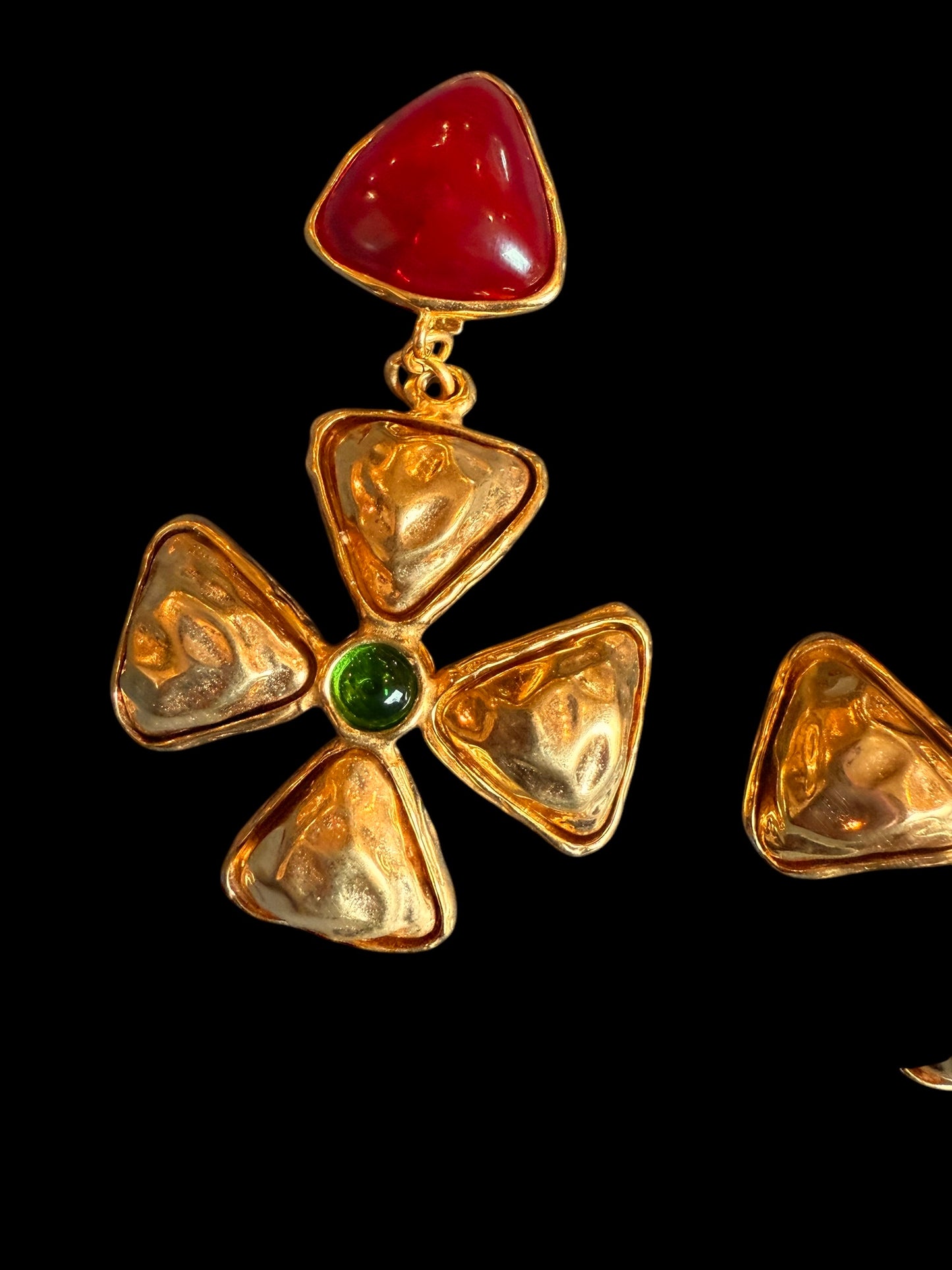 Chanel 70s-80s Green Red Gripoix Maltese Cross Extra Large Jumbo Clip On Earrings