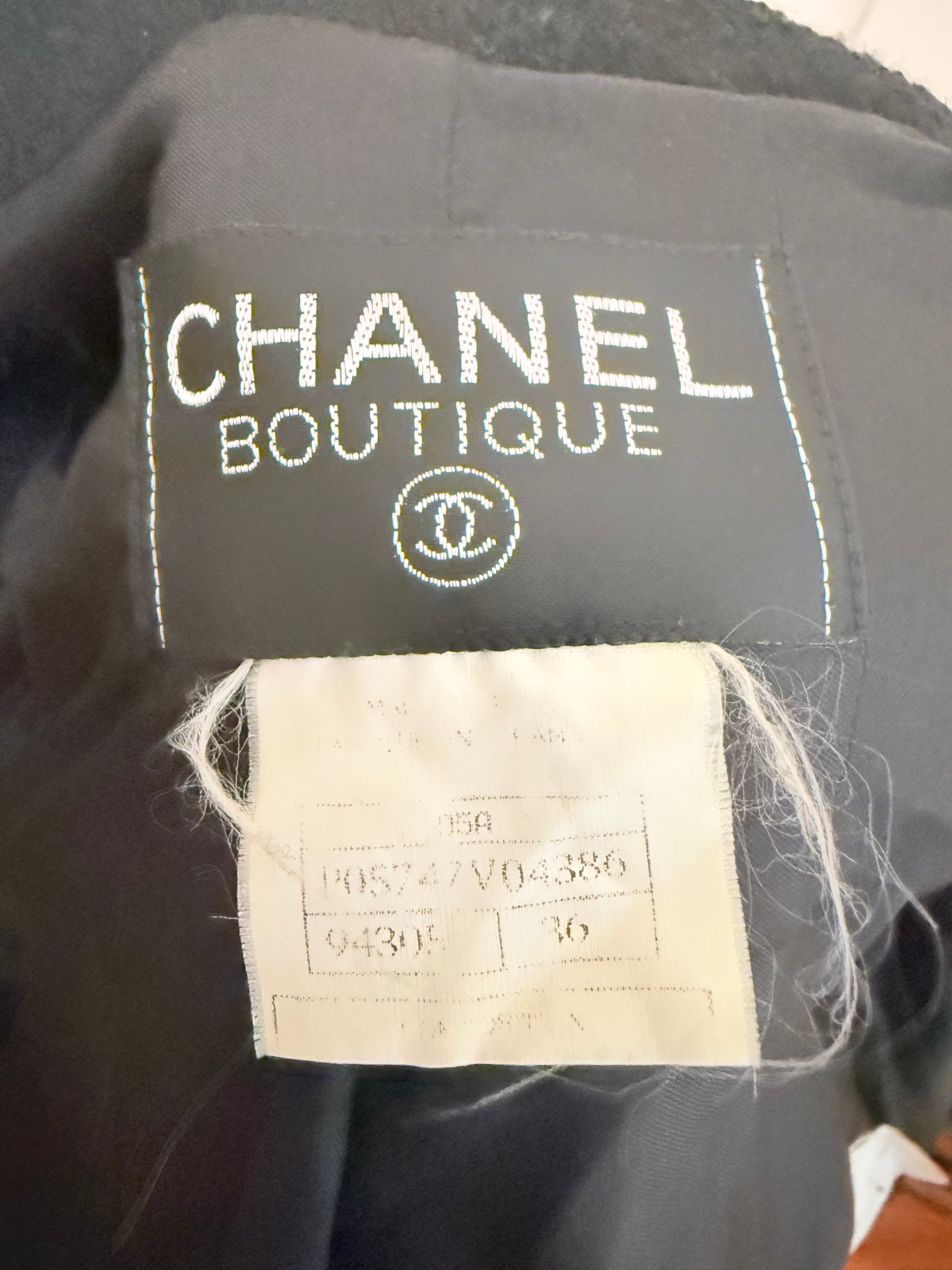 Chanel Fall Winter 1995 95A Runway Black Wool Jacket Letter Logo CC Size 36