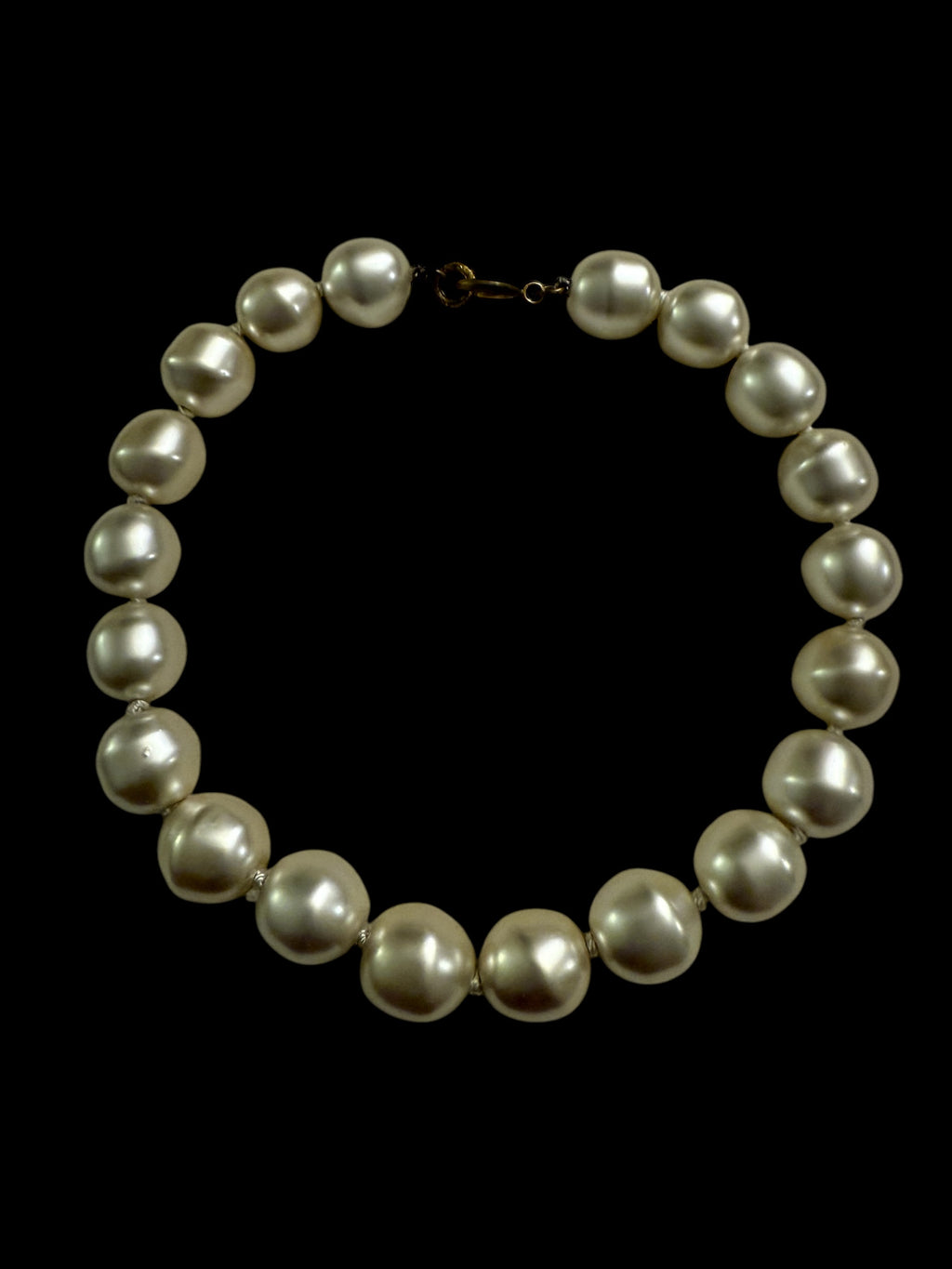 Chanel 90s Runway Jumbo Pearl Choker