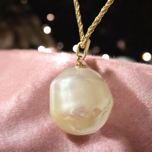 Dior Vintage Jumbo Pearl Extra Long Necklace
