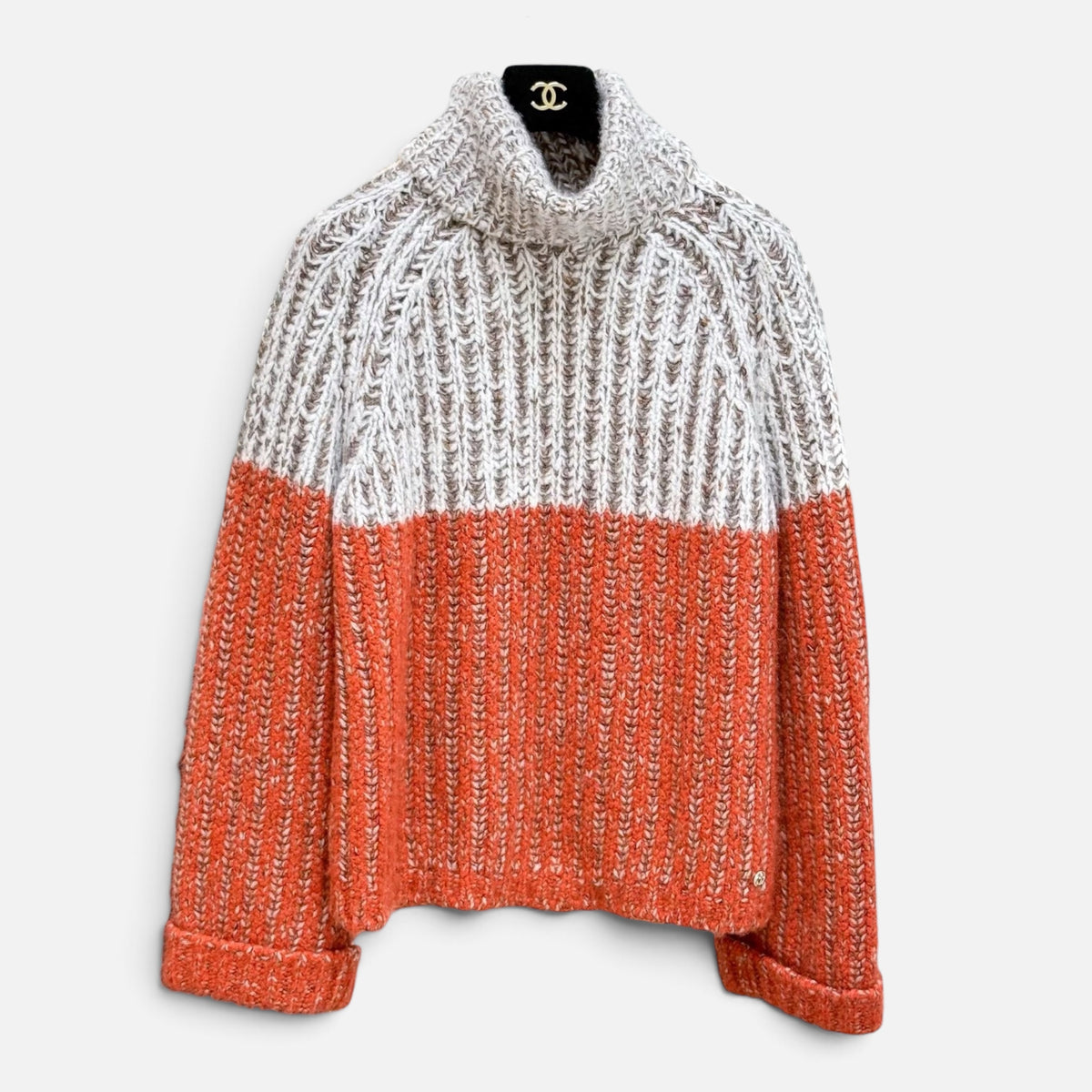 Chanel 2018 Paris Hamburg Orange & Oatmeal Cashmere Sweater – Size 36