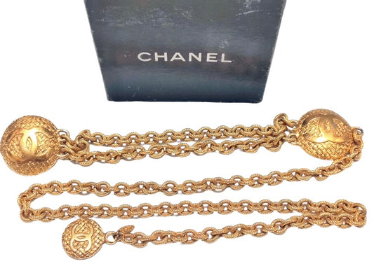 Chanel Collection 29 Vintage Textured Round CC Medallion belt