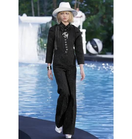Chanel 2009 Cruise Jumbo Crystal CC Black Cuff Bracelet