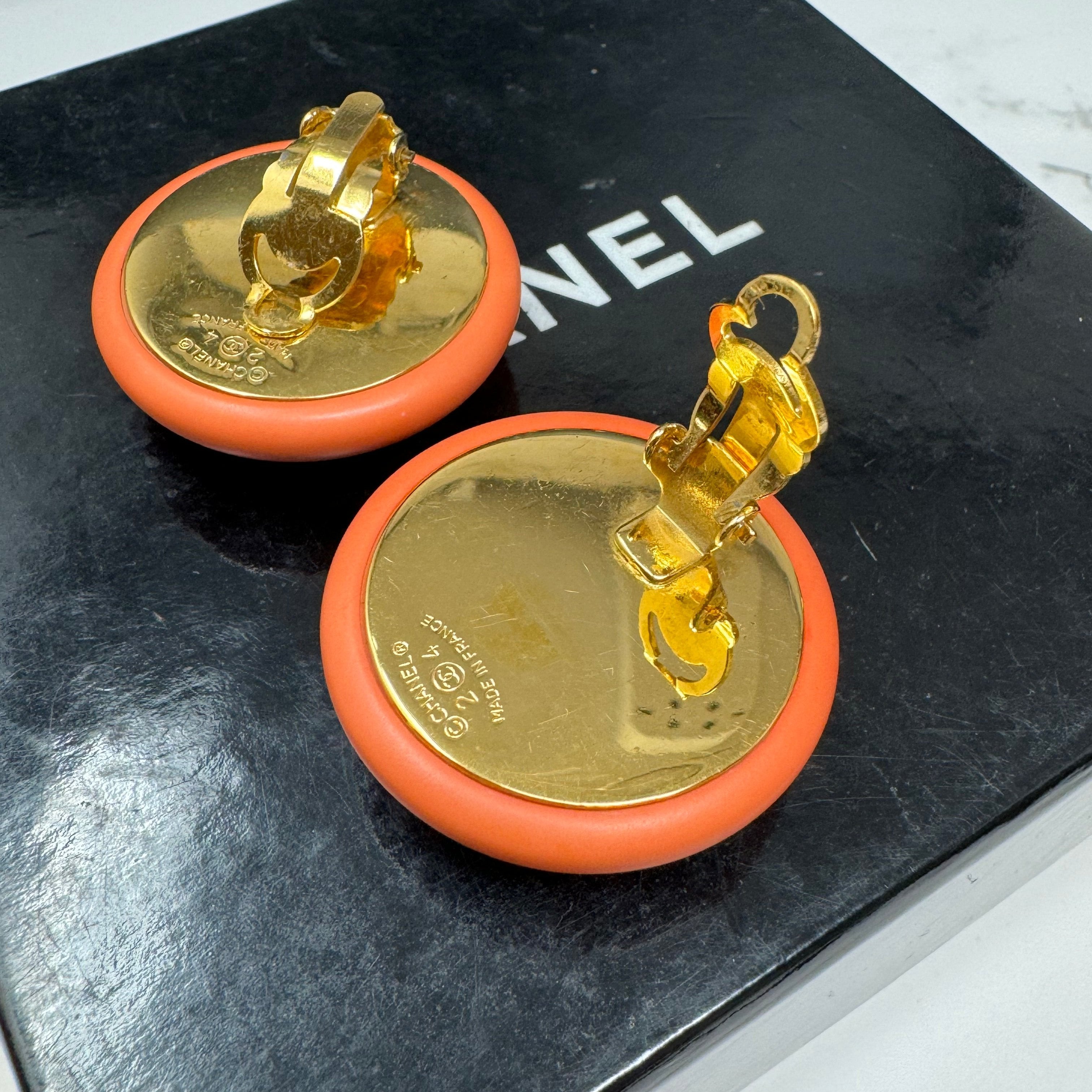 Chanel 80s Button Earrings - Clip On – ANK World Collectibles
